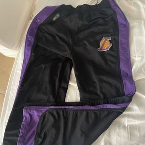 Redbox basketball pants. Lakers size 14/16